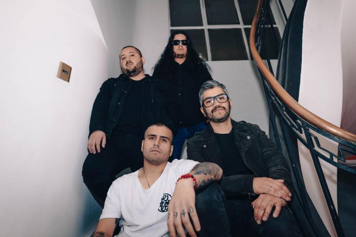 Half Blood enfrenta a escuridão em seu novo single “Não Quero Estar Aqui” - Notícias - Arrepio Produções - Patos de Minas/MG