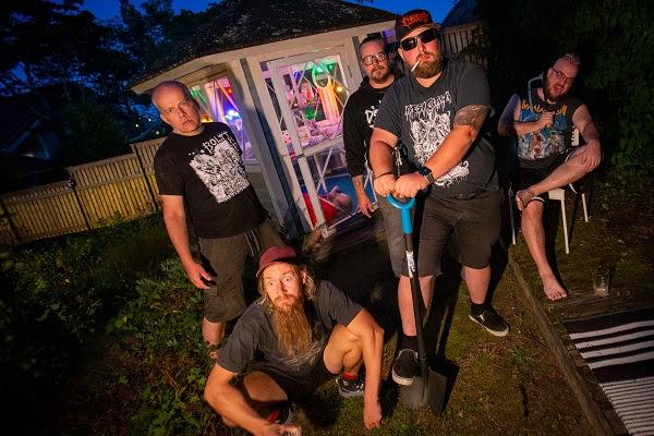 Cannibal Accident : Veteranos do Deathgrind lançaram single duplo 